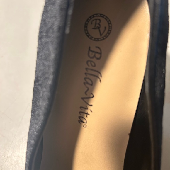 Bella Vita black velour block heel shoes with bow front size 10N NWT - Picture 5 of 7